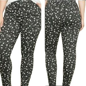 Lane Bryant Womens Pants Black 14 Floral Plus Size Utility Jeans